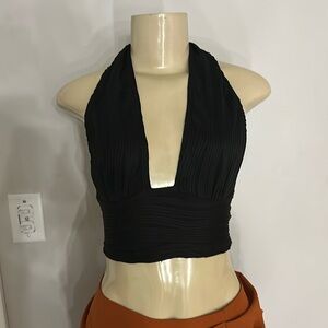 Black backless top